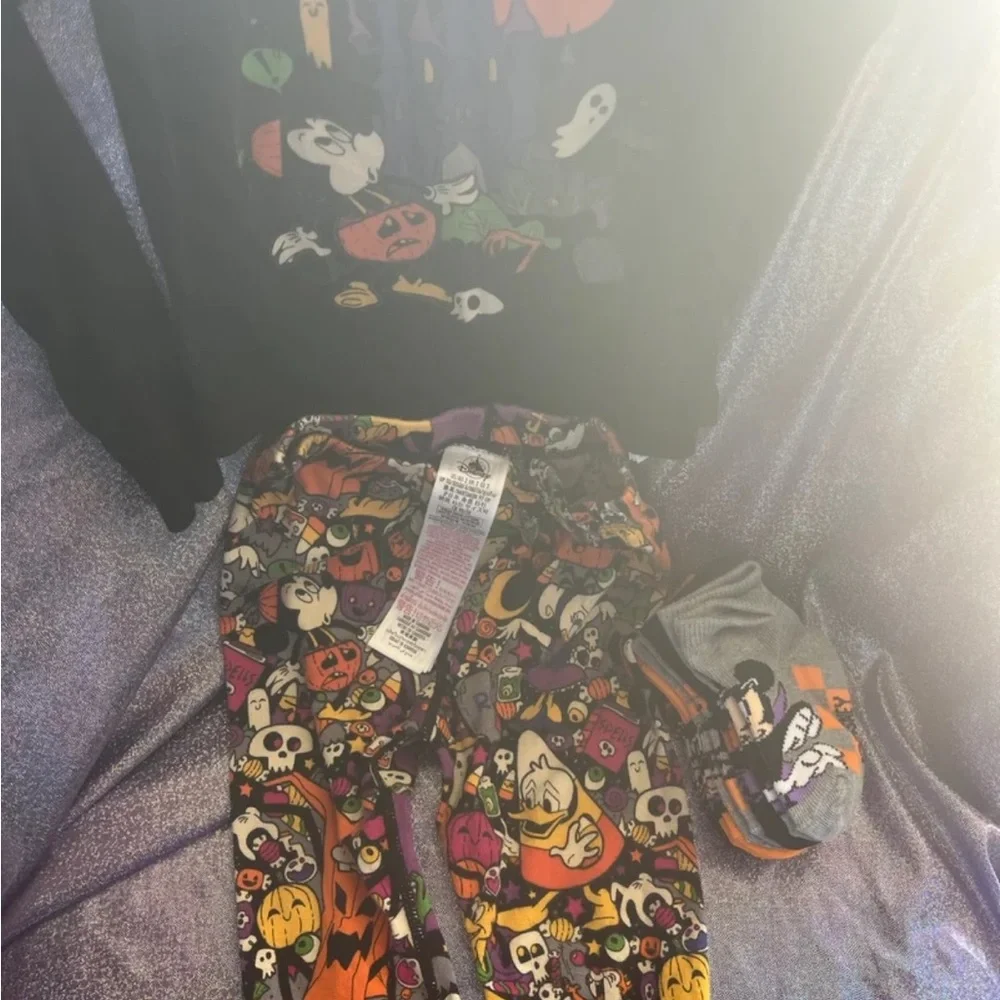 Disney Halloween set